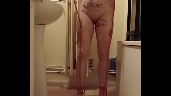 2024 07 24 esclave F autoséance soumise et uro