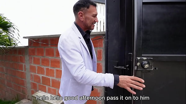 Horny Latina closes the deal with the real estate agent in exchange for hardcore sex – La Rola