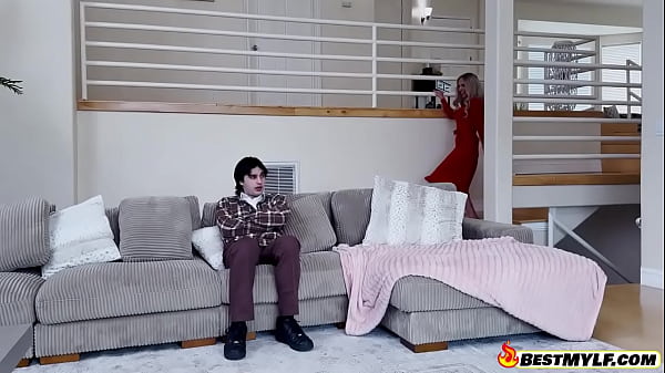 Horny MILF Stepmother Fucked by Her Perverted Stepson