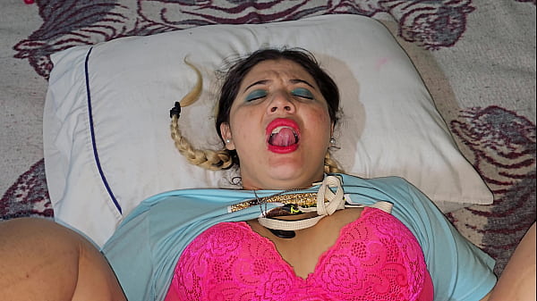 PUNISHMENT FOR THE PUSSY OF MY BEAUTIFUL WHITE-SKINED WHORE.