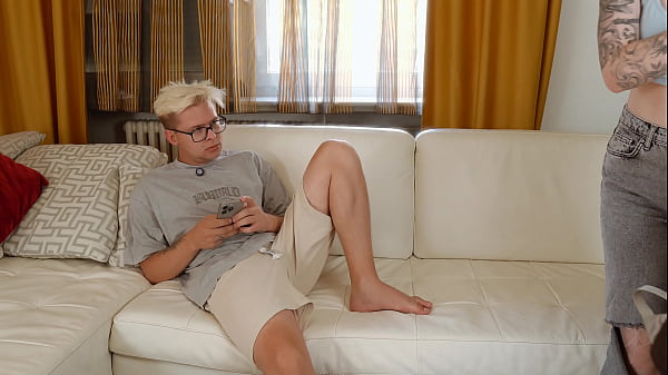 Step Mom’s Jeans Rip & Step Son Fucks Her Hard